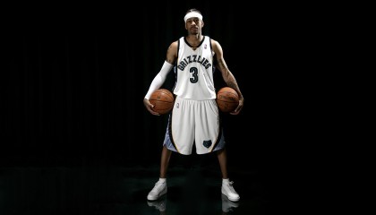 九游登录入口-世界杯预选赛中国队惨败 球迷反思防守问题，世界杯预选赛中国对手