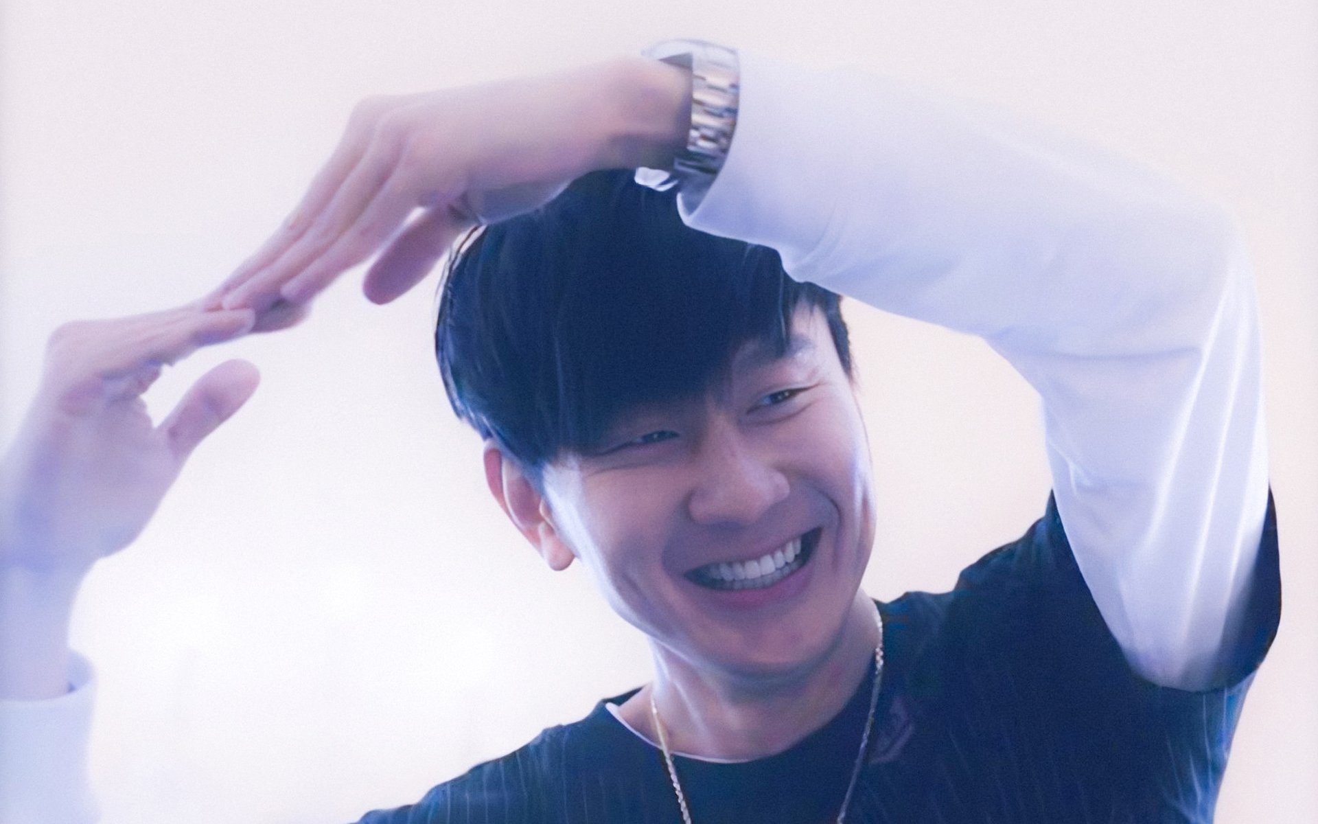 切尔西多场比赛零封对手，防守能力强劲，切尔西全队