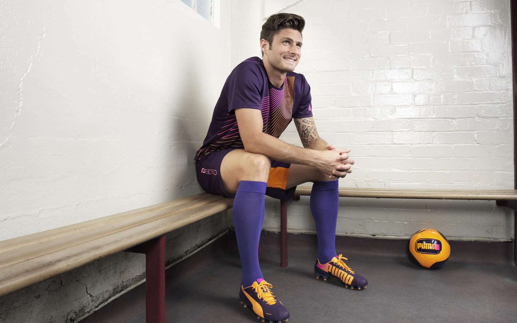 九游网页版官网-北京鸭在新赛季中注重培养球队默契和配合